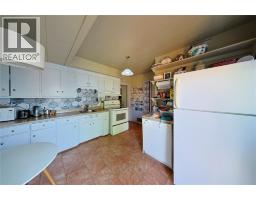 304 Lorne Avenue, Wallaceburg, ON N8A3Z3 Photo 10