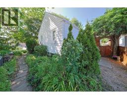 304 Lorne Avenue, Wallaceburg, ON N8A3Z3 Photo 17