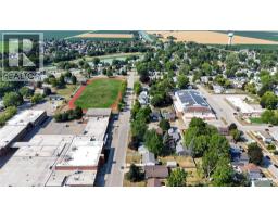304 Lorne Avenue, Wallaceburg, ON N8A3Z3 Photo 32