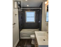 6 Sullivan Drive, New Tecumseth, ON L0G1W0 Photo 9