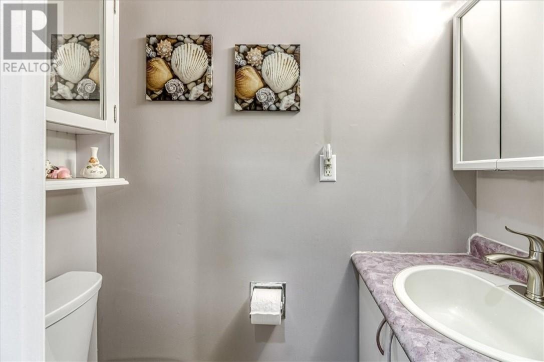 17 Elmhurst Court - Image 14