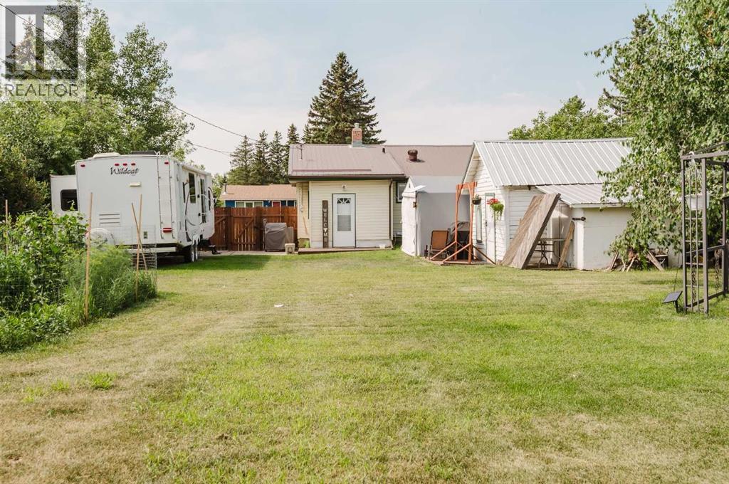 908 6 Avenue - 17