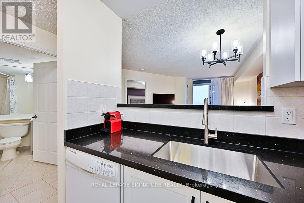 #2422 700 HUMBERWOOD BOULEVARD - 18