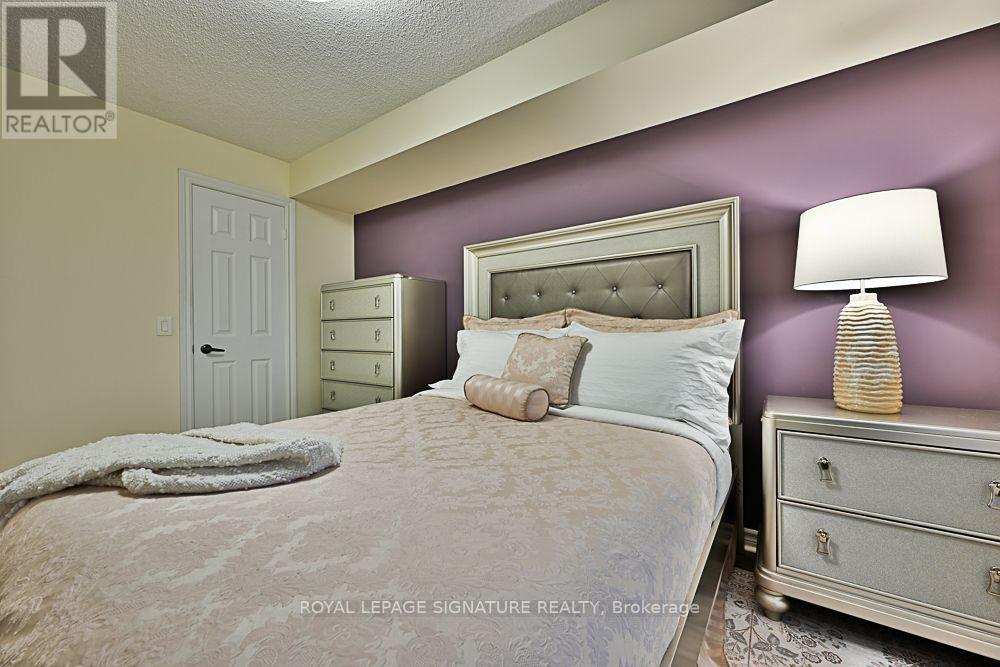 #2422 700 HUMBERWOOD BOULEVARD - 30