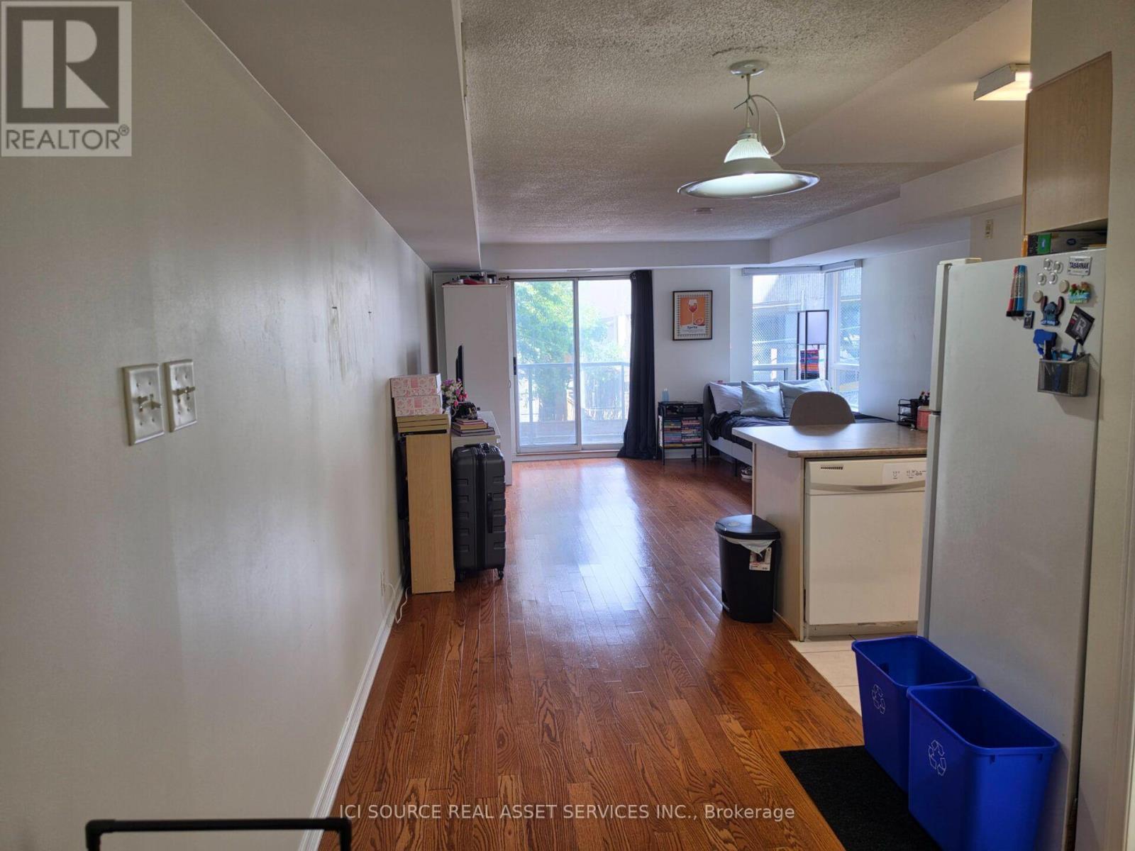 1 Bath Apartment for Rent in Ottawa – 204 – 429 SOMERSET STREET W, Ottawa – MLS# X13632544 - Image 9