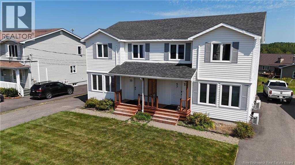 53 Briarlea