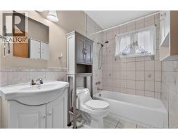 18 Lobban Avenue, Miramichi, NB E1N2W5 Photo 15
