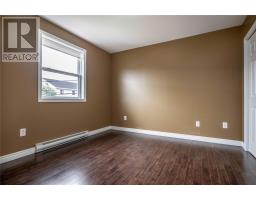 123 Green Acre Drive thumbnail 12