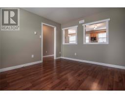 123 Green Acre Drive thumbnail 6