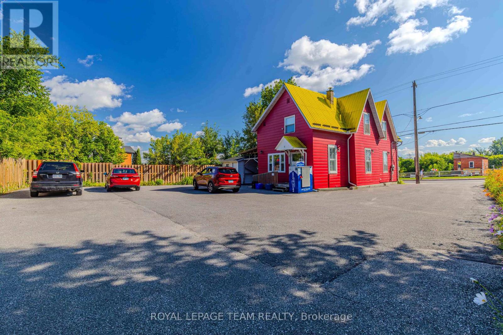 Business for Sale in Ottawa – 3744 CARP ROAD, Ottawa – MLS# X13632606 - Image 12