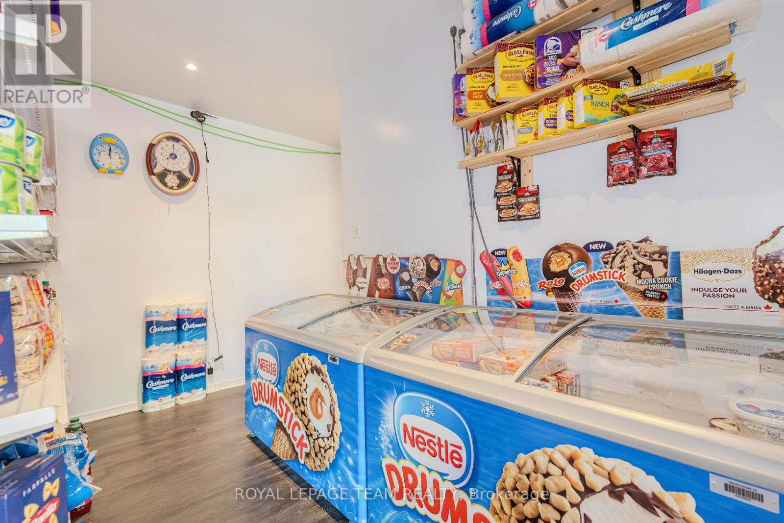 Business for Sale in Ottawa – 3744 CARP ROAD, Ottawa – MLS# X13632606 - Image 28