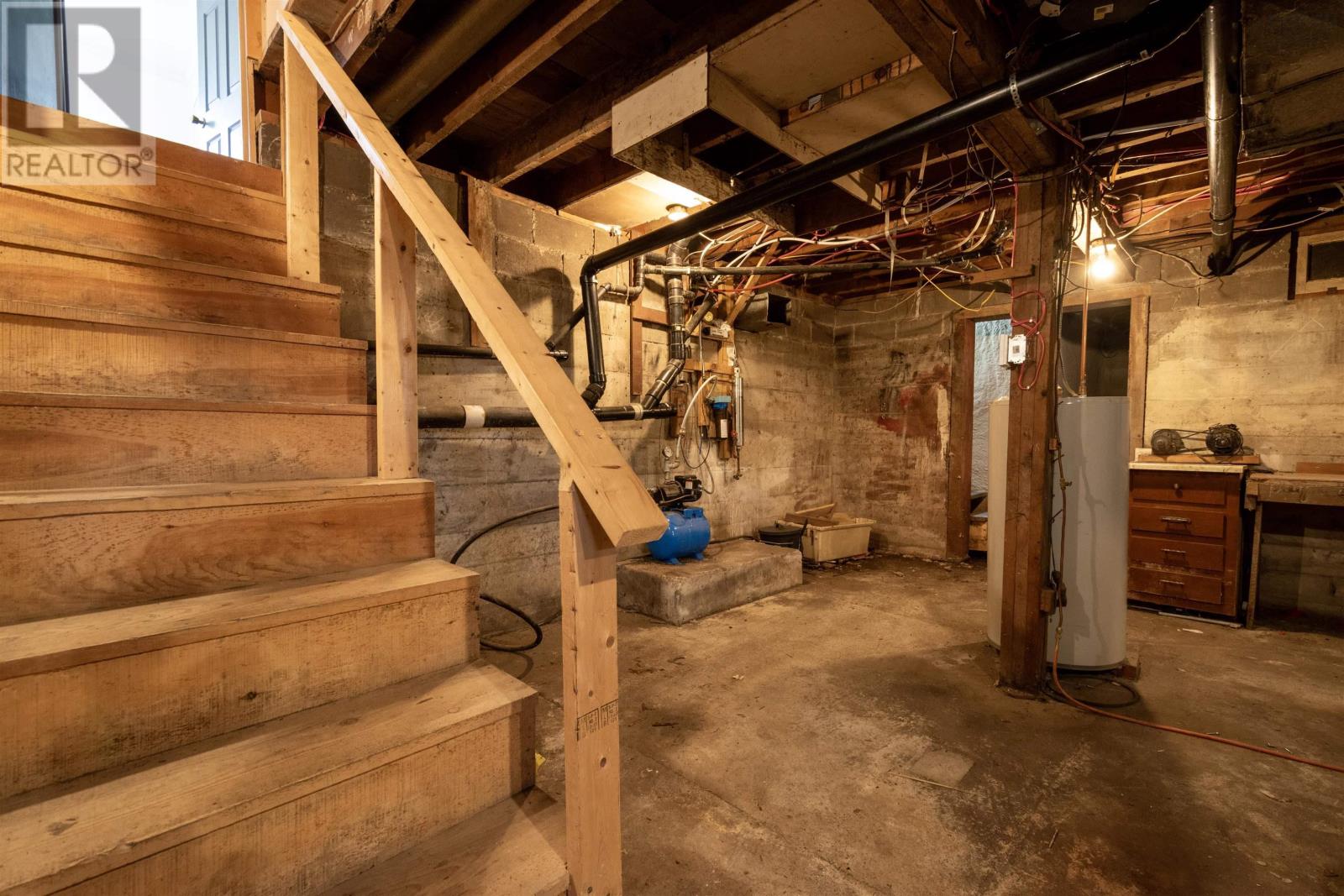 Property 33 of 39 of 140 West Green Harbour Road