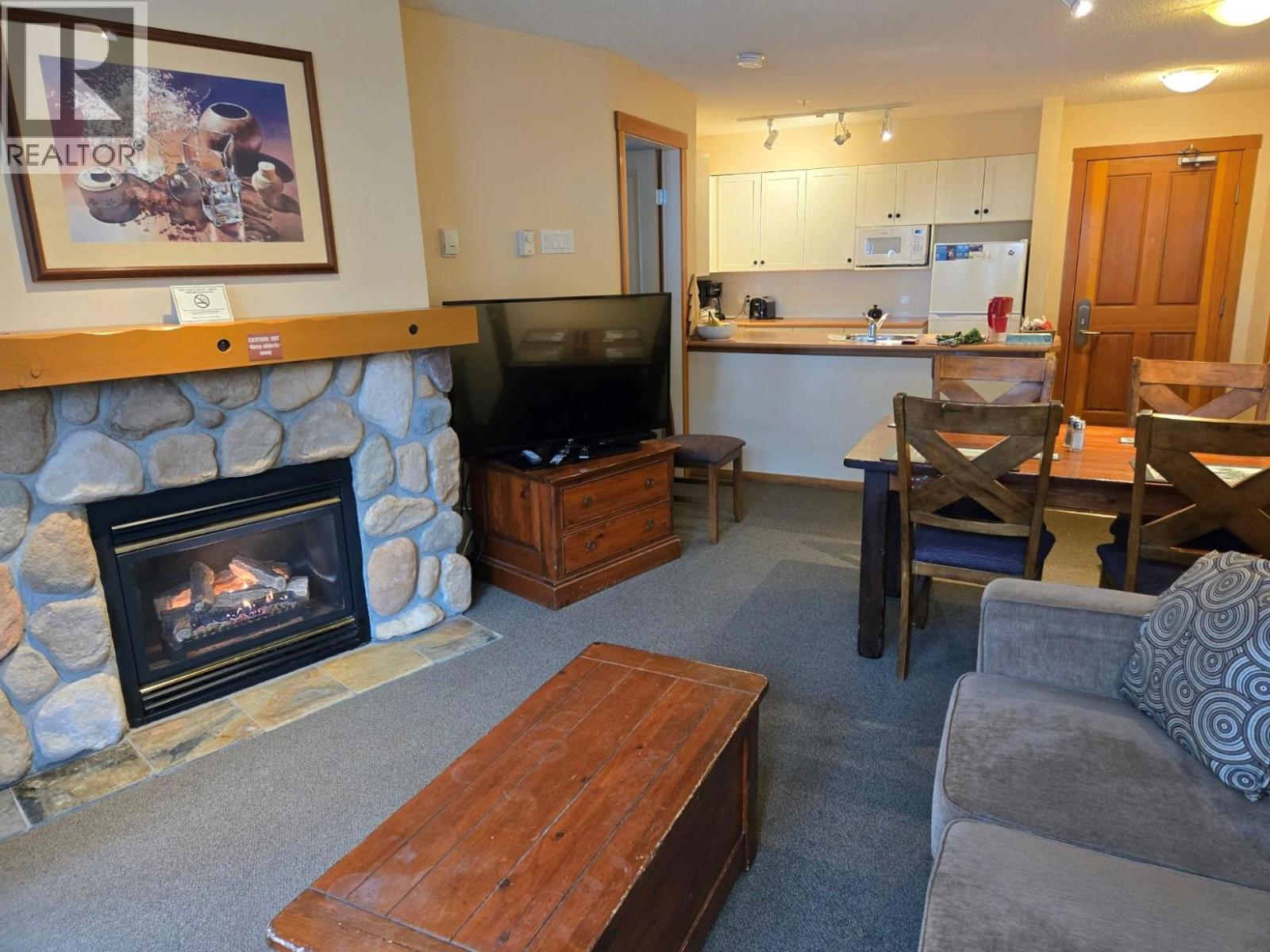 #114 2060 Summit Drive - 12