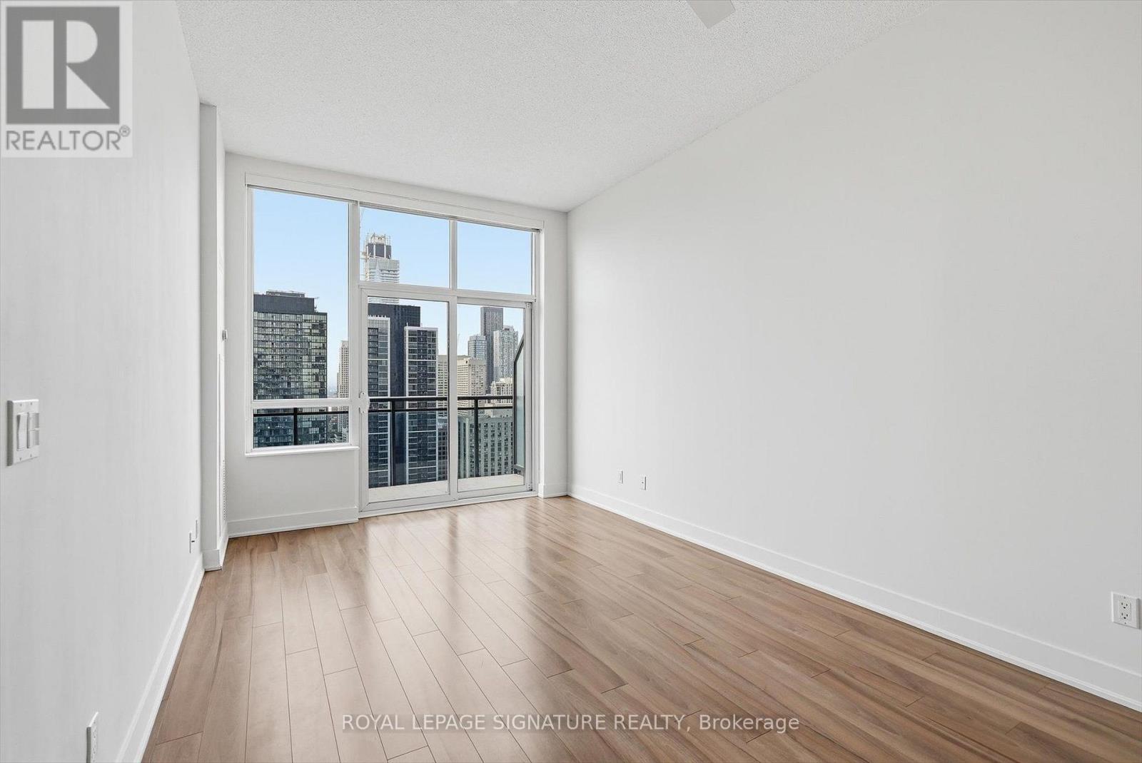 #PH7 28 LINDEN STREET - Image 13