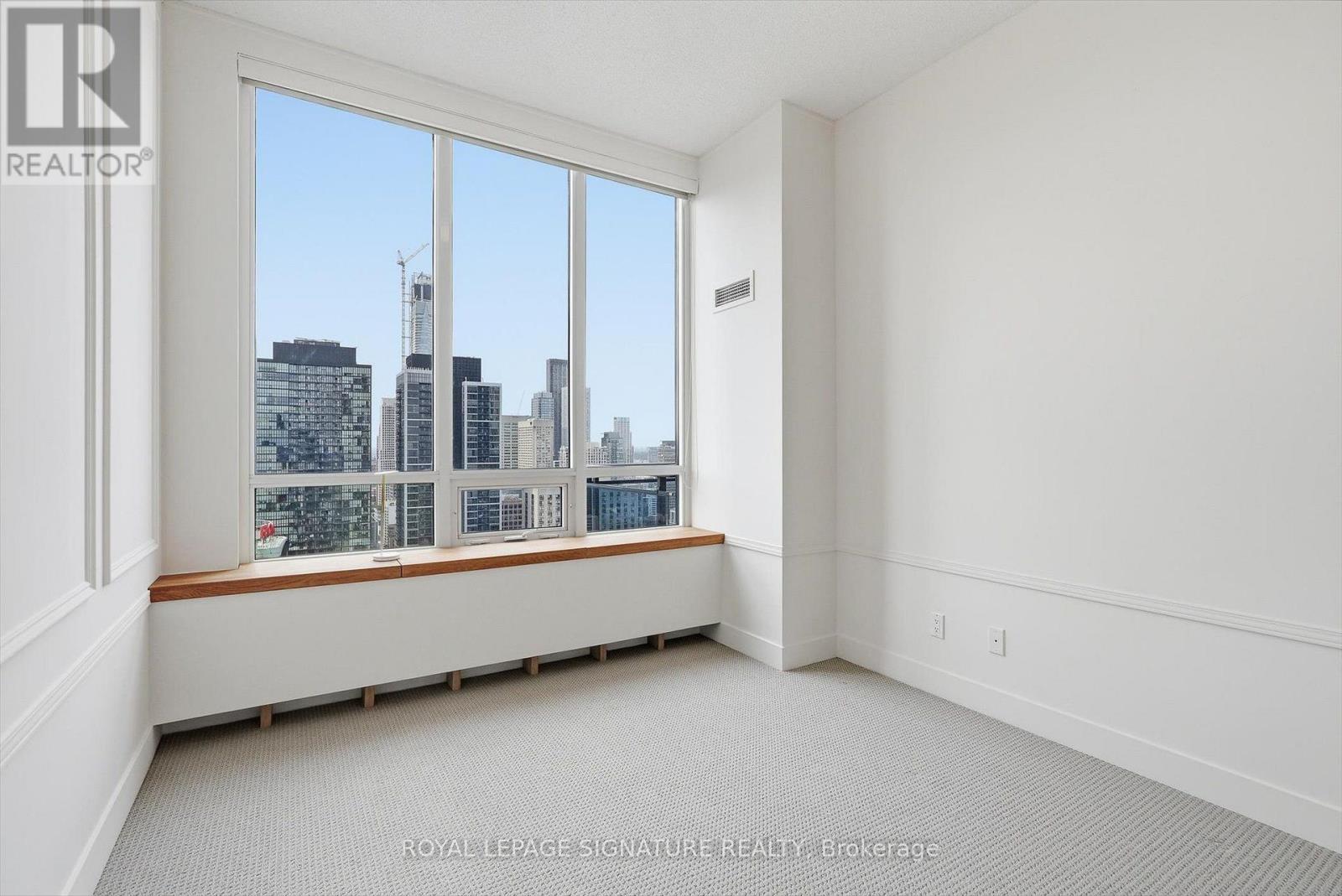 #PH7 28 LINDEN STREET - Image 25