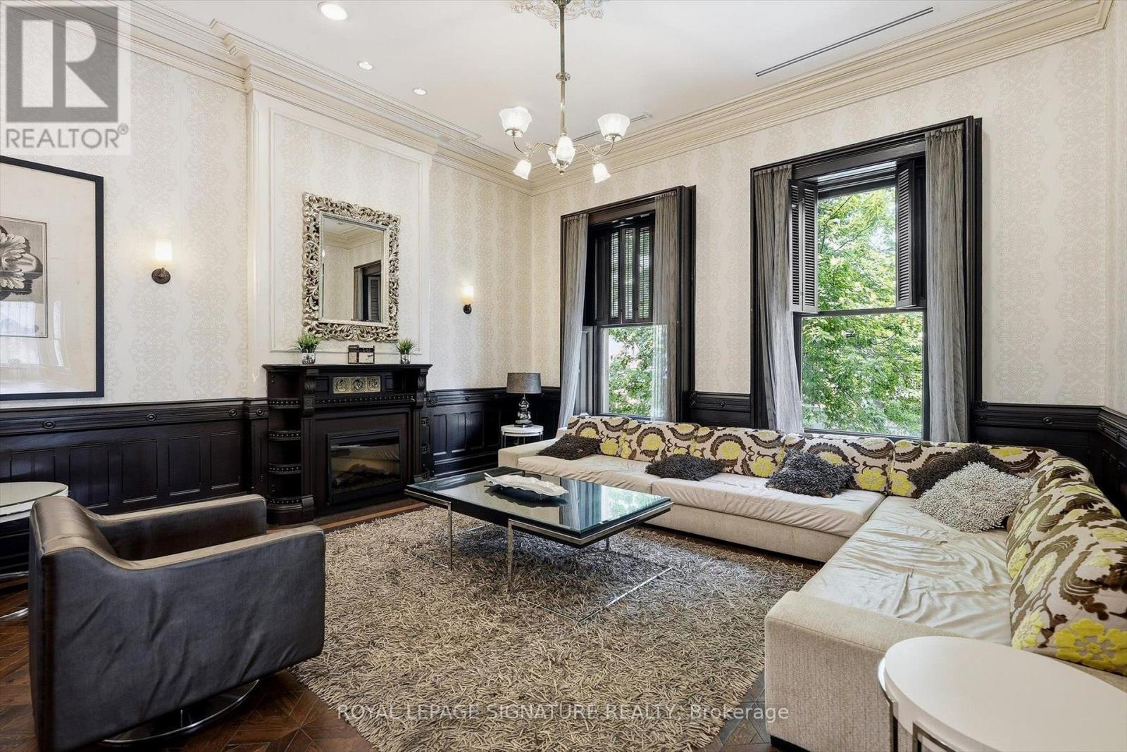 #PH7 28 LINDEN STREET - 43