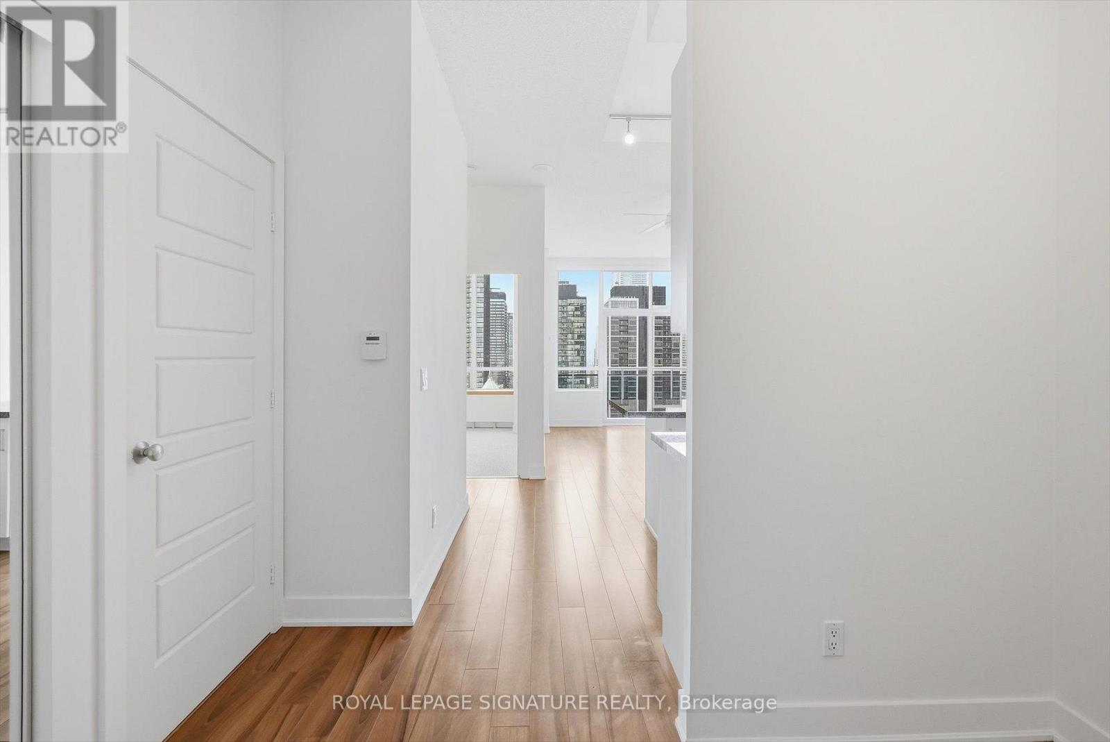 #PH7 28 LINDEN STREET - 7