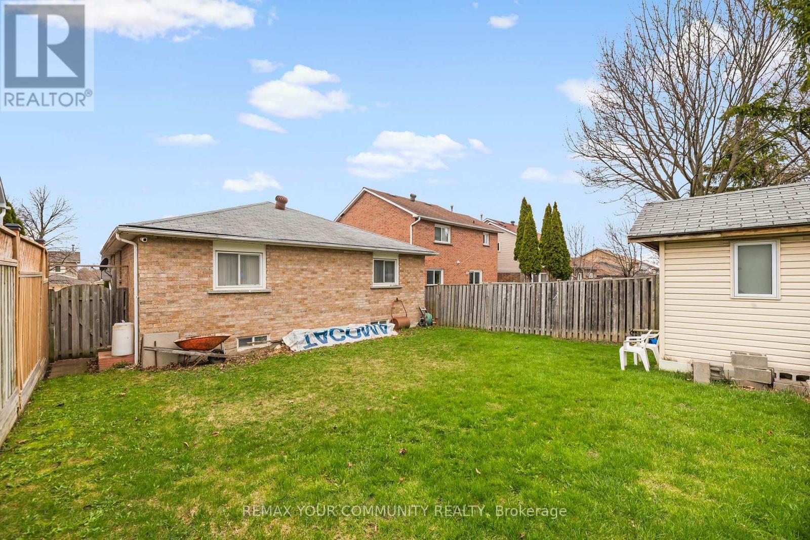21 WRIGHT CRESCENT - Image 16
