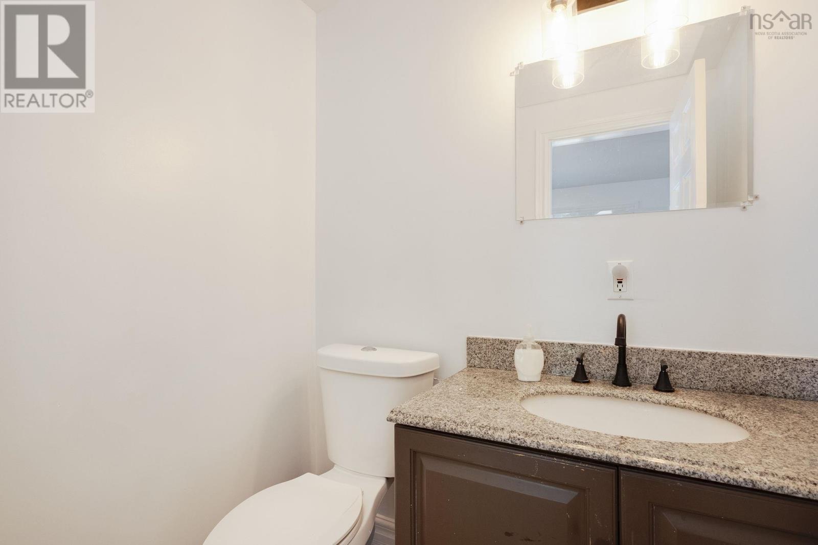 Property 20 of 43 of 118 Belcher Street