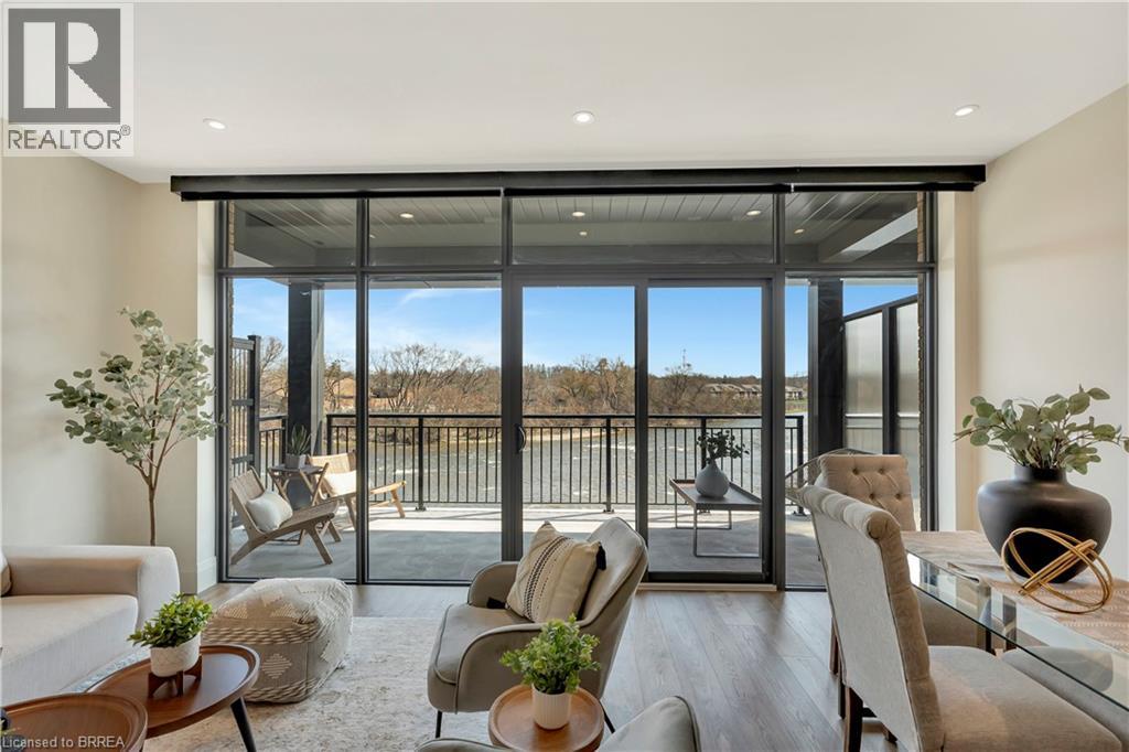 #203 7 GRAND RIVER Street N - 17