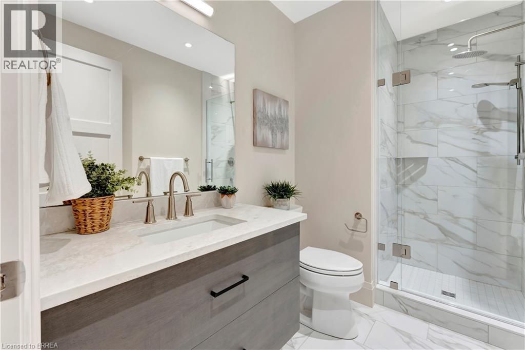 #203 7 GRAND RIVER Street N - 20