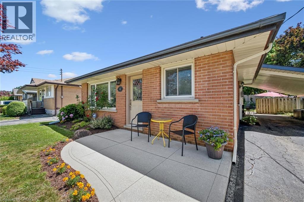 80 WEICHEL Street - 1