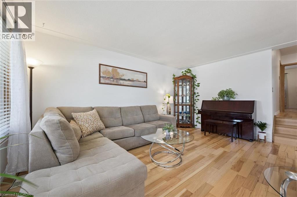 80 WEICHEL Street - 6