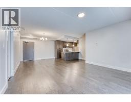 Living room - 4578 Huron Church Line Road Unit# 502, Lasalle, ON N9H0M2 Photo 6