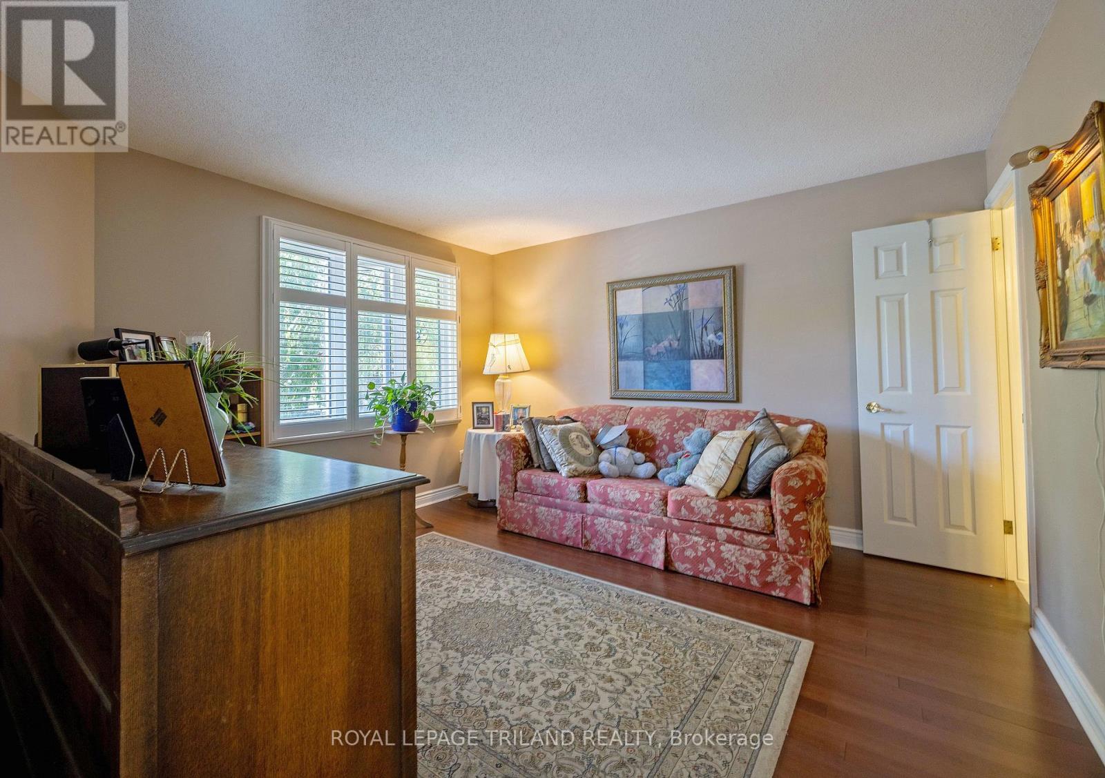 #40 2 CADEAU TERRACE - Image 17