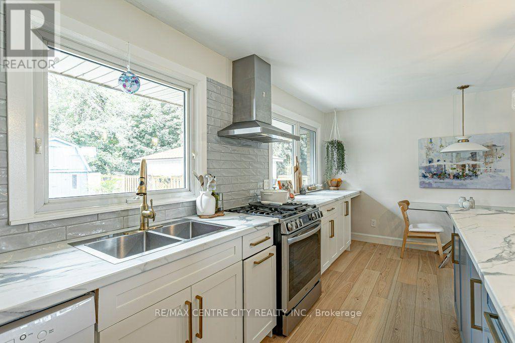 380 MAGNOLIA CRESCENT - Image 13