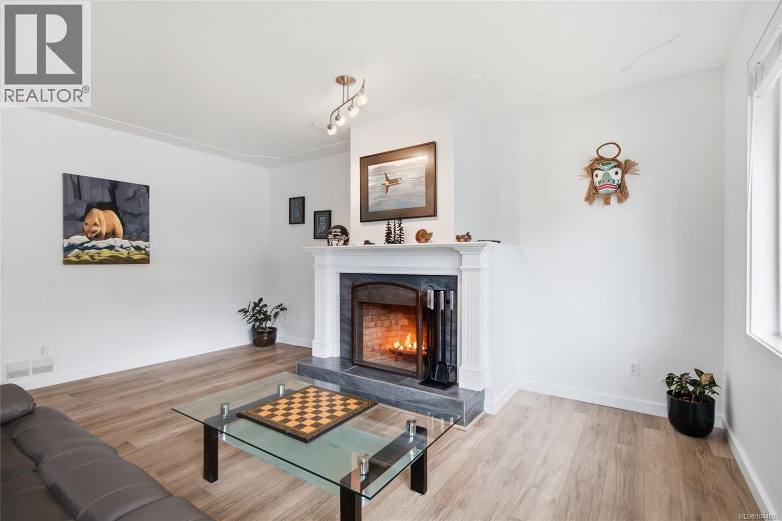 2151 11th Ave - 5