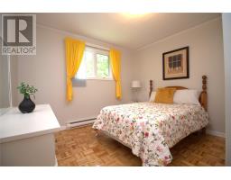 35 Cliffside Avenue thumbnail 13