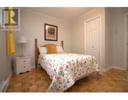 35 Cliffside Avenue thumbnail 14