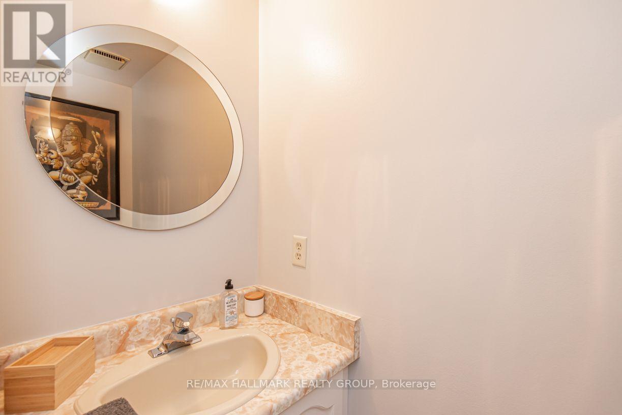 4 Bed, 4 Bath House for Rent in Ottawa – 18 HESSE CRESCENT, Ottawa – MLS# X13632638 - Image 13