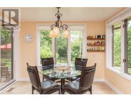 18 Hesse Crescent, Ottawa, ON K2S1E4 Photo 12