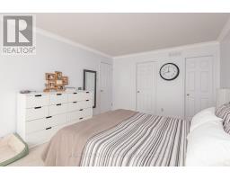 18 Hesse Crescent, Ottawa, ON K2S1E4 Photo 16