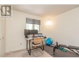 18 Hesse Crescent, Ottawa, ON K2S1E4 Photo 21