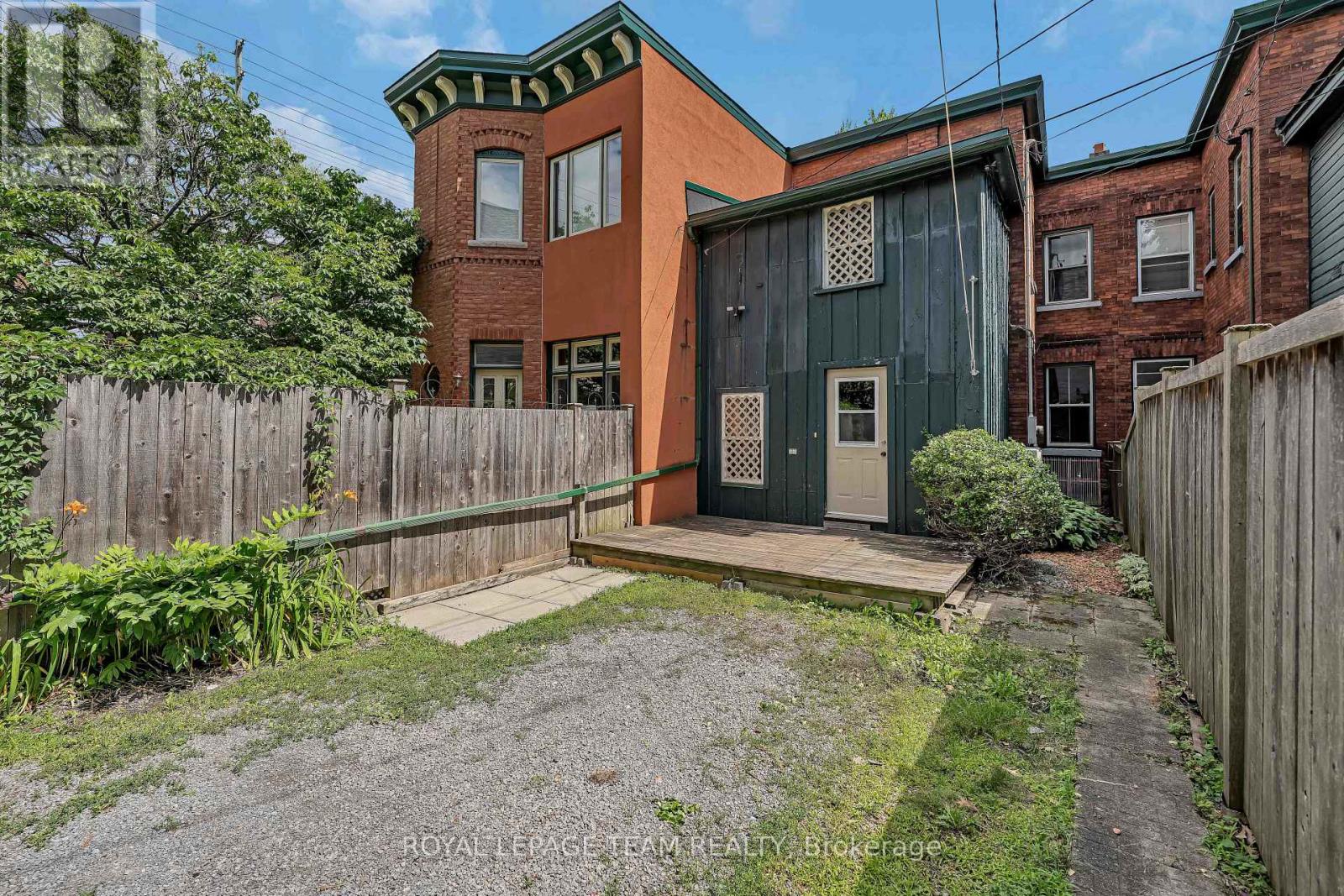 4 Bed, 2 Bath House for Sale in Ottawa – 539 GILMOUR STREET, Ottawa – MLS# X13632698 - Image 36