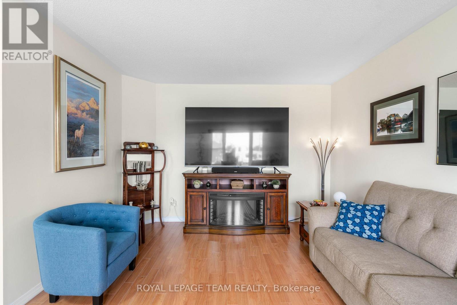 2 BILLINGS AVENUE W - 12