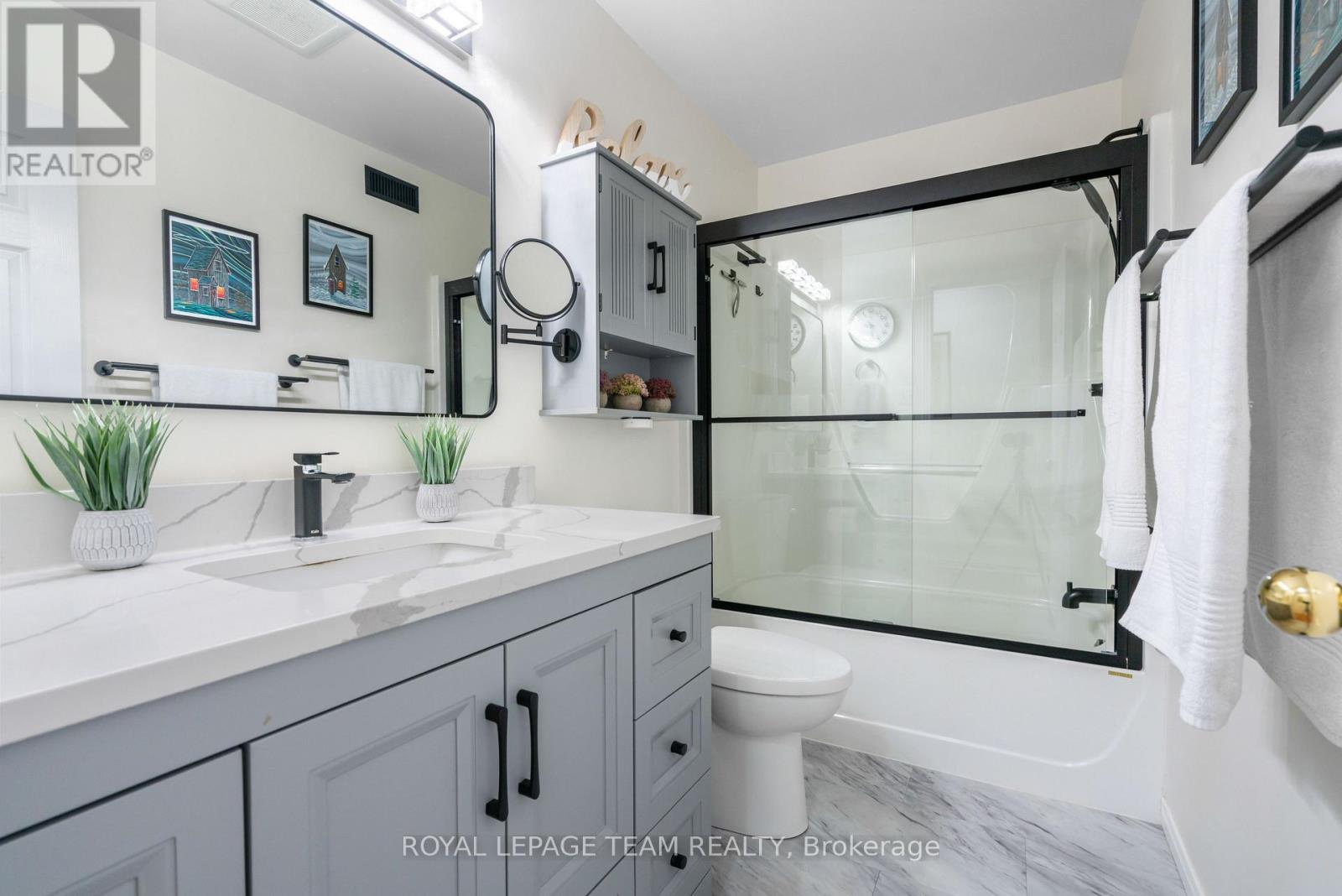 2 BILLINGS AVENUE W - 15