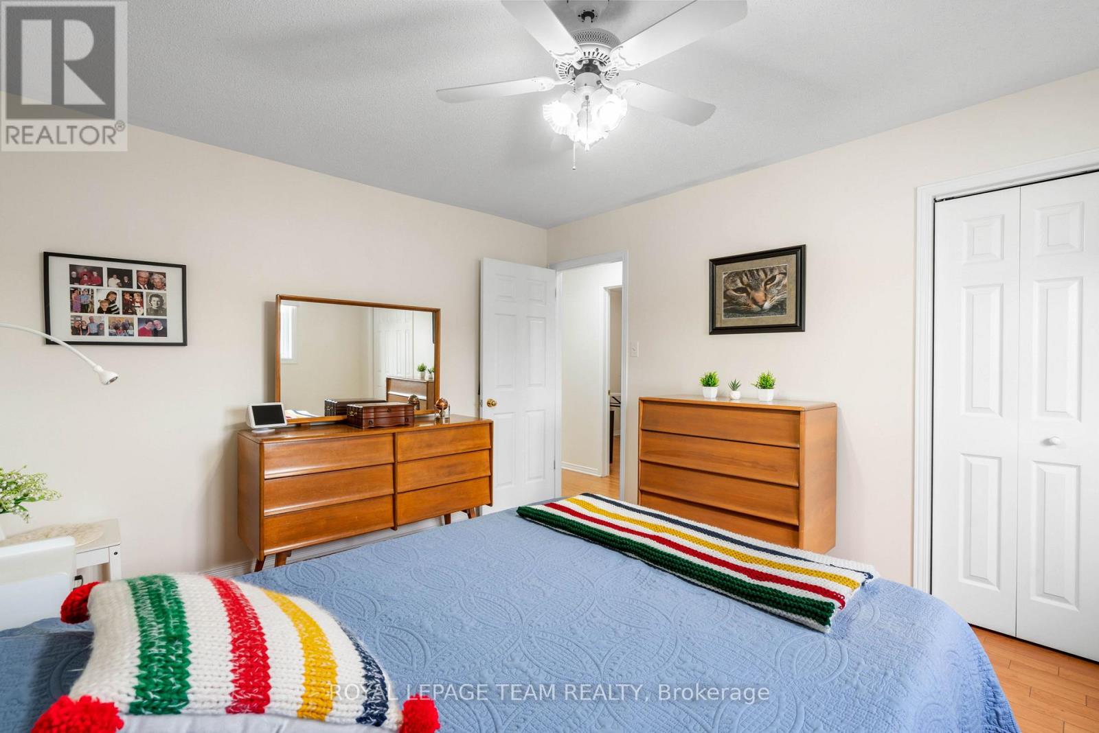 2 BILLINGS AVENUE W - 21
