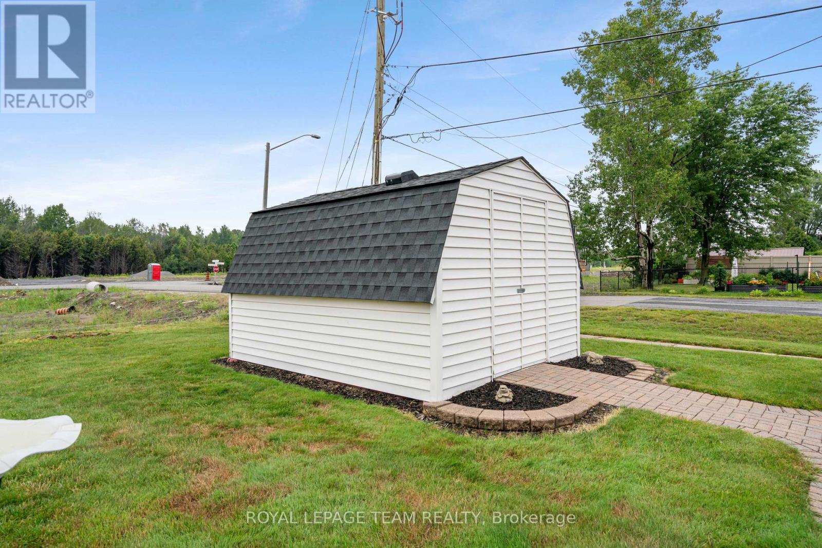 2 BILLINGS AVENUE W - Image 28
