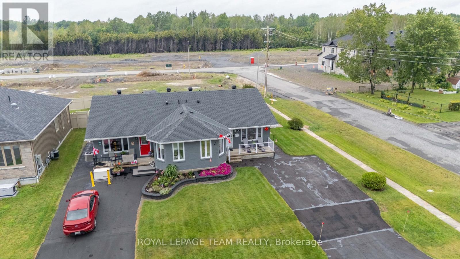 2 BILLINGS AVENUE W - 30