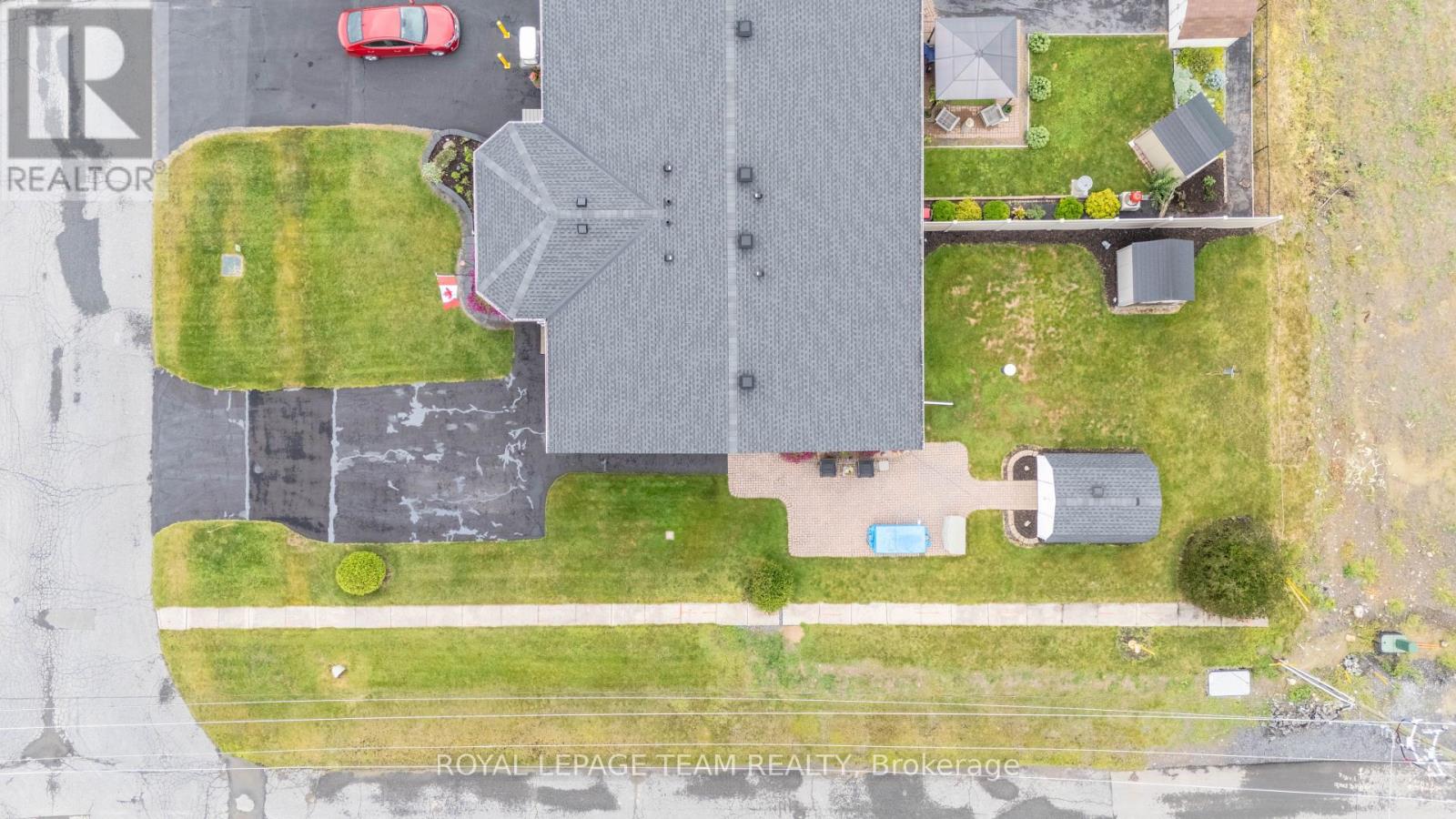 2 BILLINGS AVENUE W - 33