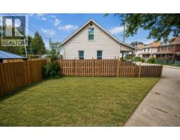 790 Marentette, Windsor, ON N9A1Z6 Photo 12