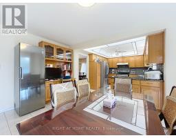 Foyer - 150 Holmes Avenue, Toronto, ON M2N4M6 Photo 15
