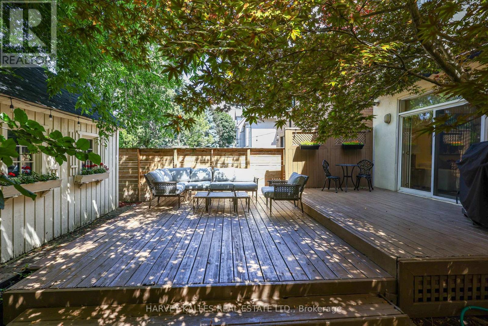 30 WALDER AVENUE - 48