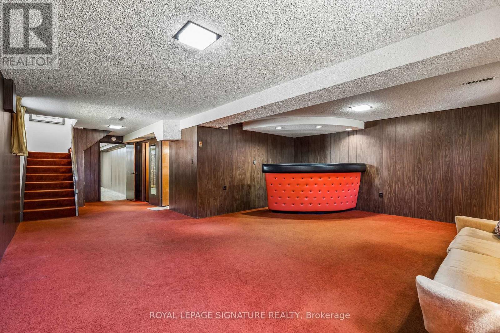 171 PETWORTH CRESCENT - 15