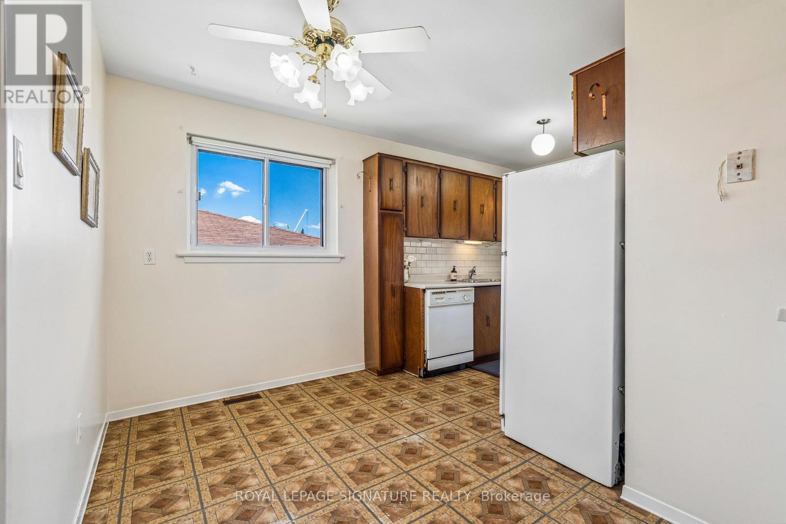 171 PETWORTH CRESCENT - Image 6