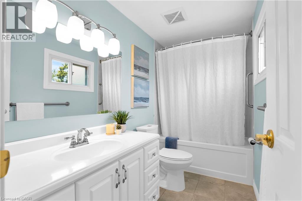 357 DELREX Boulevard - Image 36